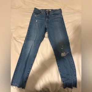 Levi wedge jeans. Medium wash